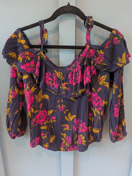 Express Tops - Express Cold Shoulder Top
